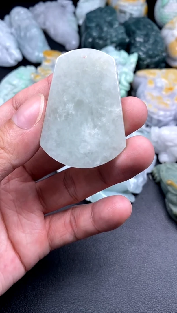 吊坠(不含链)未镶嵌翡翠1