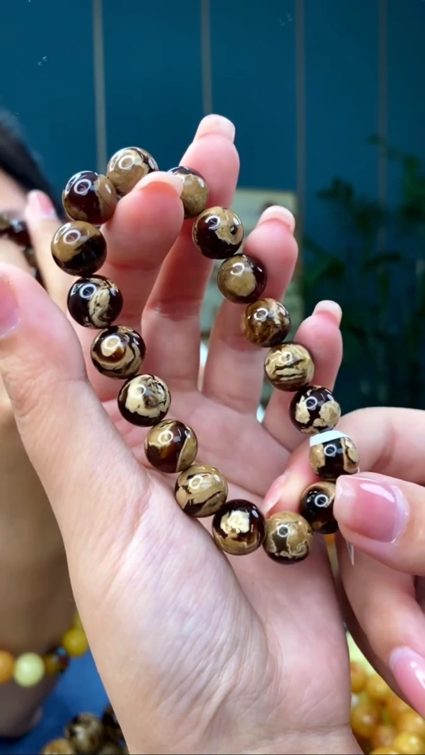 裸石琥珀未镶嵌11/16多样性发其一73