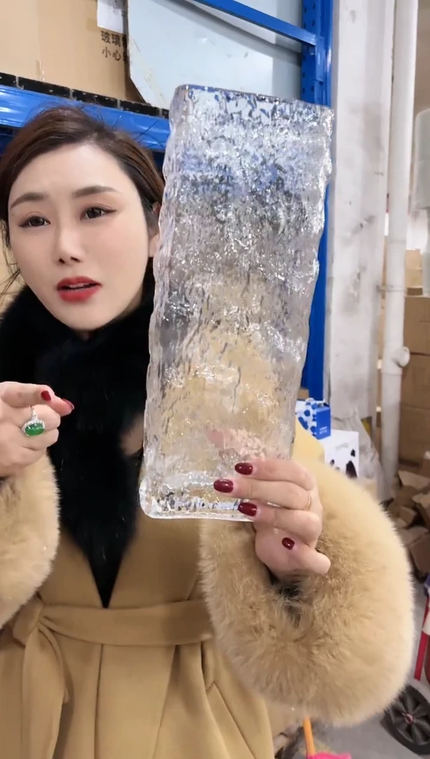 【闪购商品】玻璃私花贸易祁祁-微瑕--B3BJ3