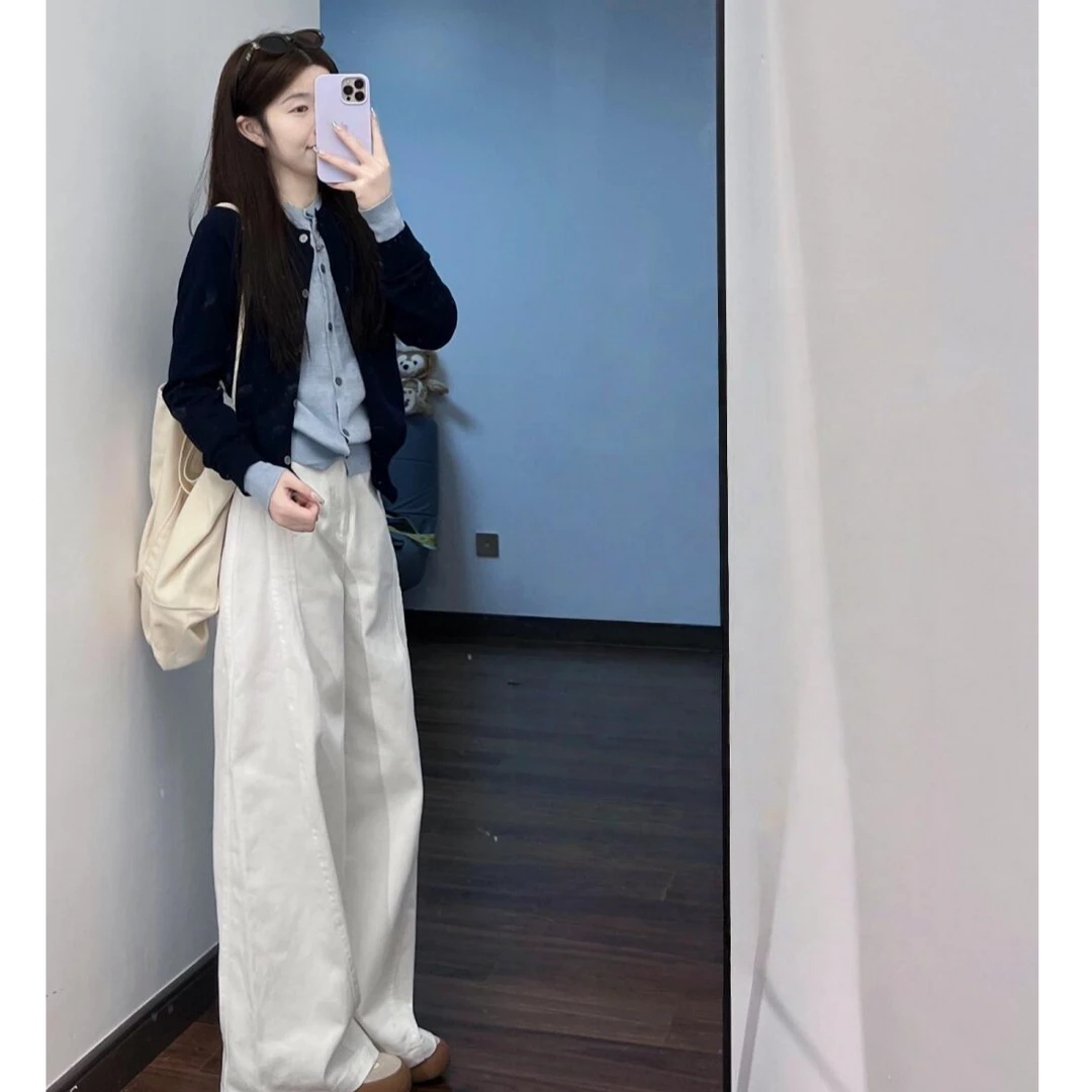 初秋高级感网红款小众时尚两件套气质假两件针织衫白色裤子套装女