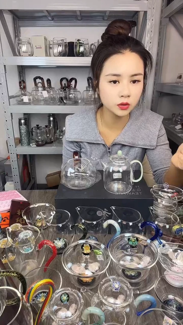 禾器  宴臣壶 浅玉色