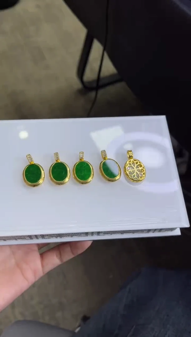 【闪购商品】翡翠颈饰银S925镶嵌A302多样性发一件