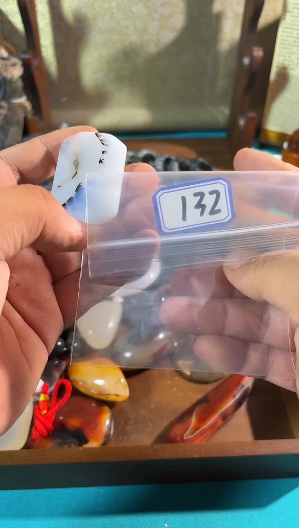 玛瑙/玉髓颈饰未镶嵌⫍****⫎名大甄选哈哈哈哈