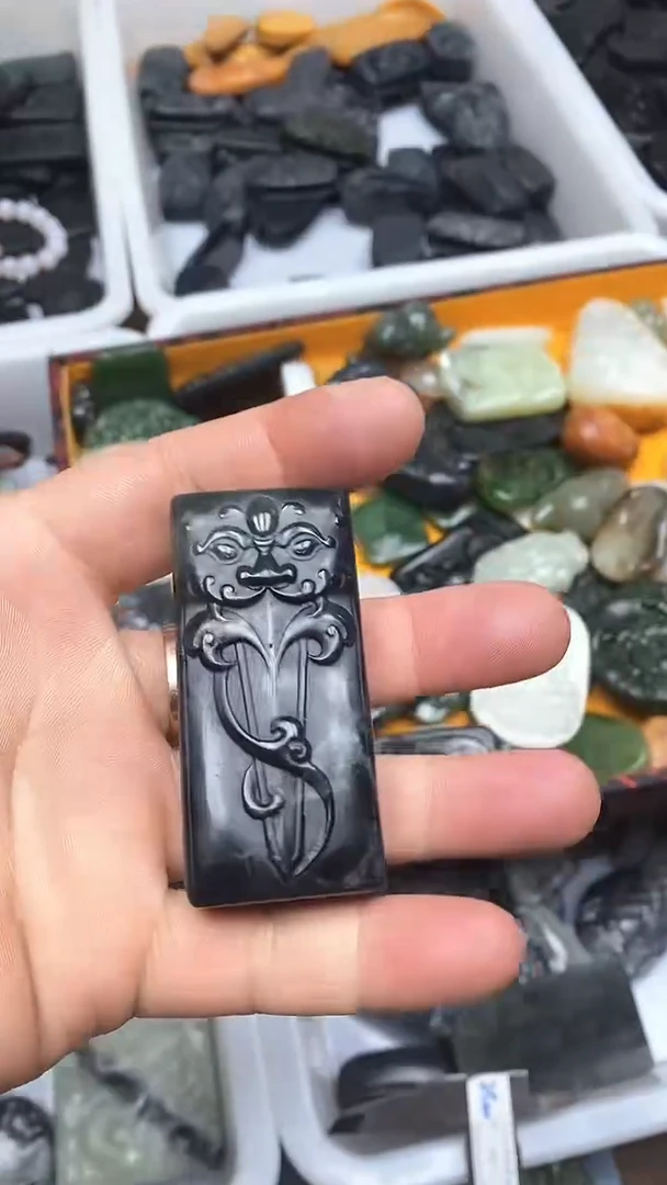 吊坠(不含链)未镶嵌和田玉1