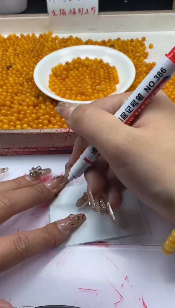 【闪购商品】蜜蜡颈饰未镶嵌w41蜜蜡鸡油黄二代6mm*50颗