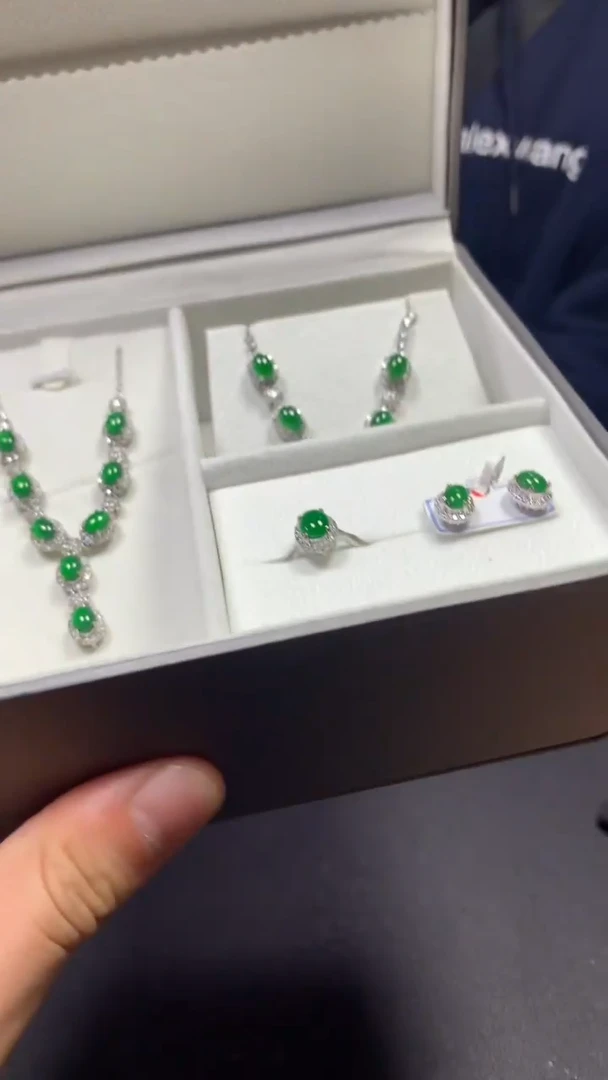 【闪购商品】翡翠套链未镶嵌0749253294/多样性发一