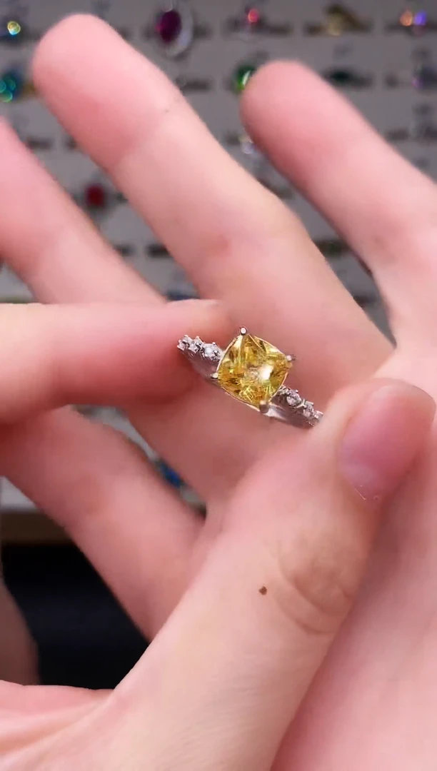 2克拉金绿宝石/金绿猫眼（处理）欧美风戒指