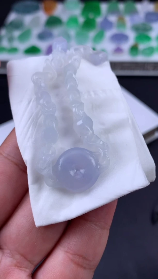 未镶嵌定制翡翠象**象翡翠