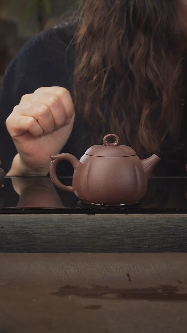 茶壶紫砂四瓣紫砂壶，底槽清，160cc