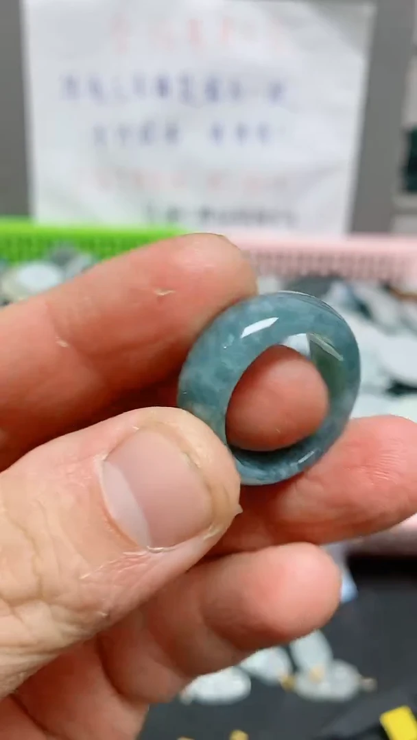 【闪购商品】翡翠颈饰未镶嵌天然翡翠A货