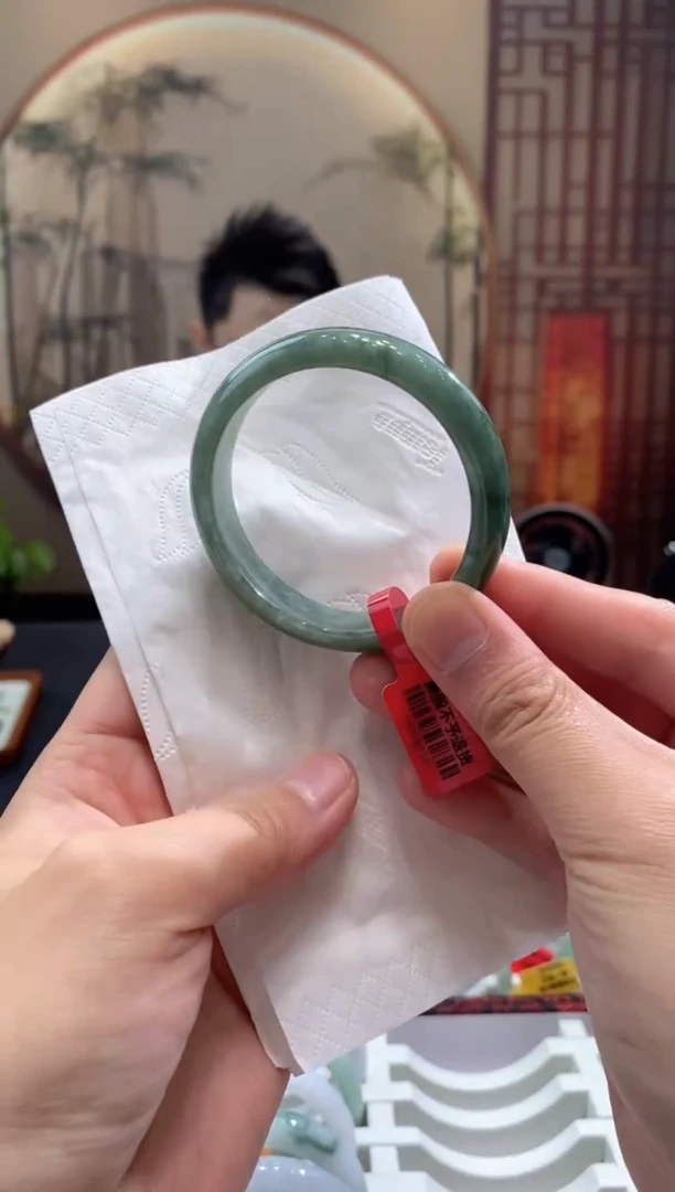 未镶嵌手镯翡翠000086558