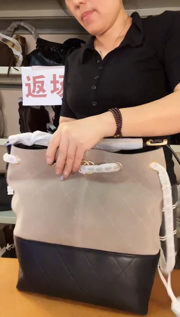 牛皮（革）高端订制时尚百搭女士 手提 腋下 斜跨包