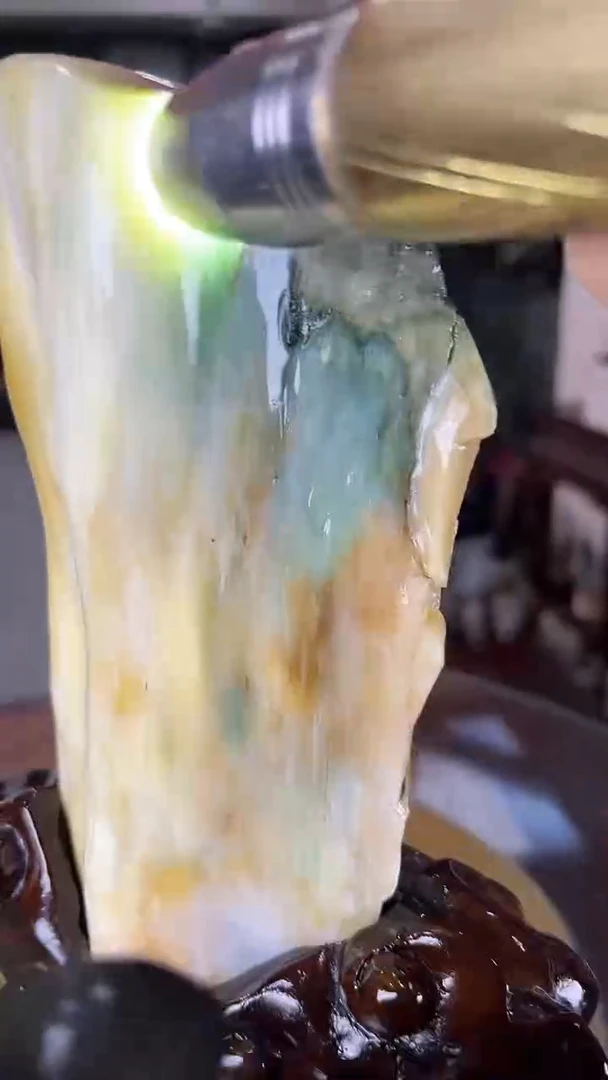 未镶嵌珠宝奇石硅化玉缅甸天然树化玉摆件