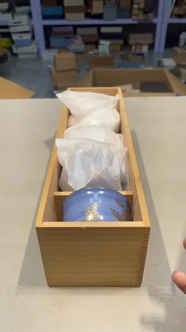 手工艺品琉璃尚* 城城工艺品店