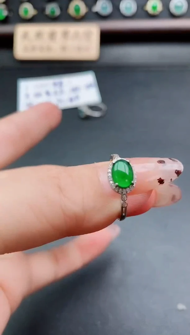 银S925镶嵌戒指翡翠1