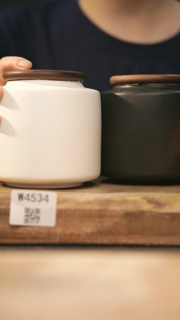【经典福利】/ 茶叶罐@@W4534