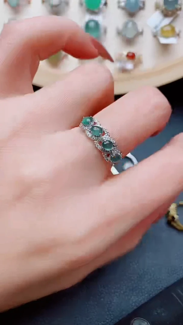 银S925镶嵌戒指翡翠...