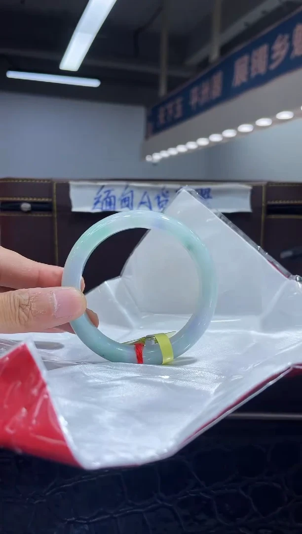 未镶嵌手镯翡翠13