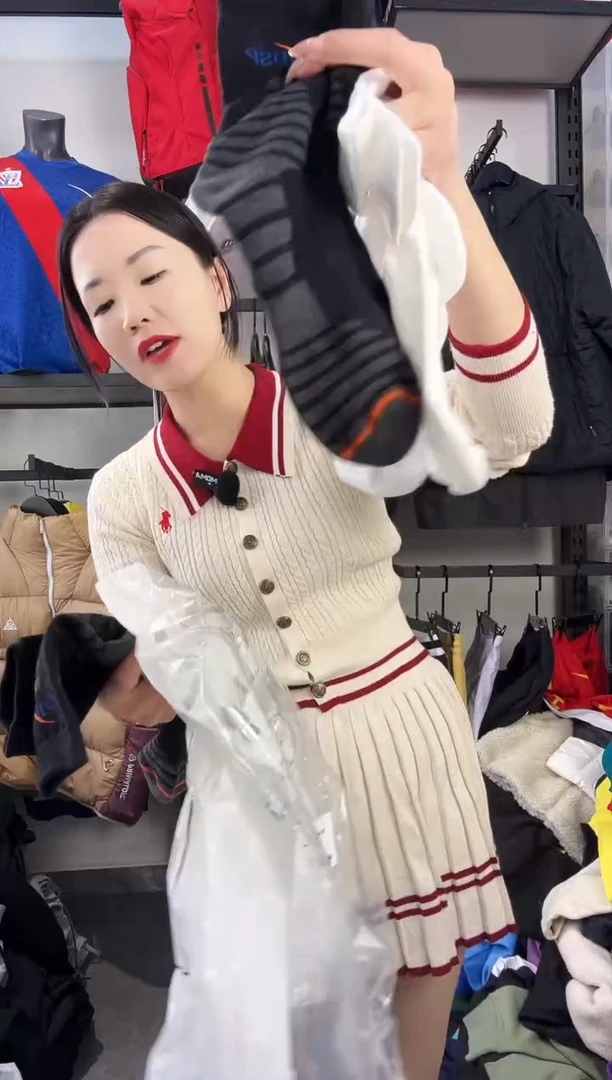 299闪购编码 运动卫衣裤以直播间过款为准 尺码 袜子 3