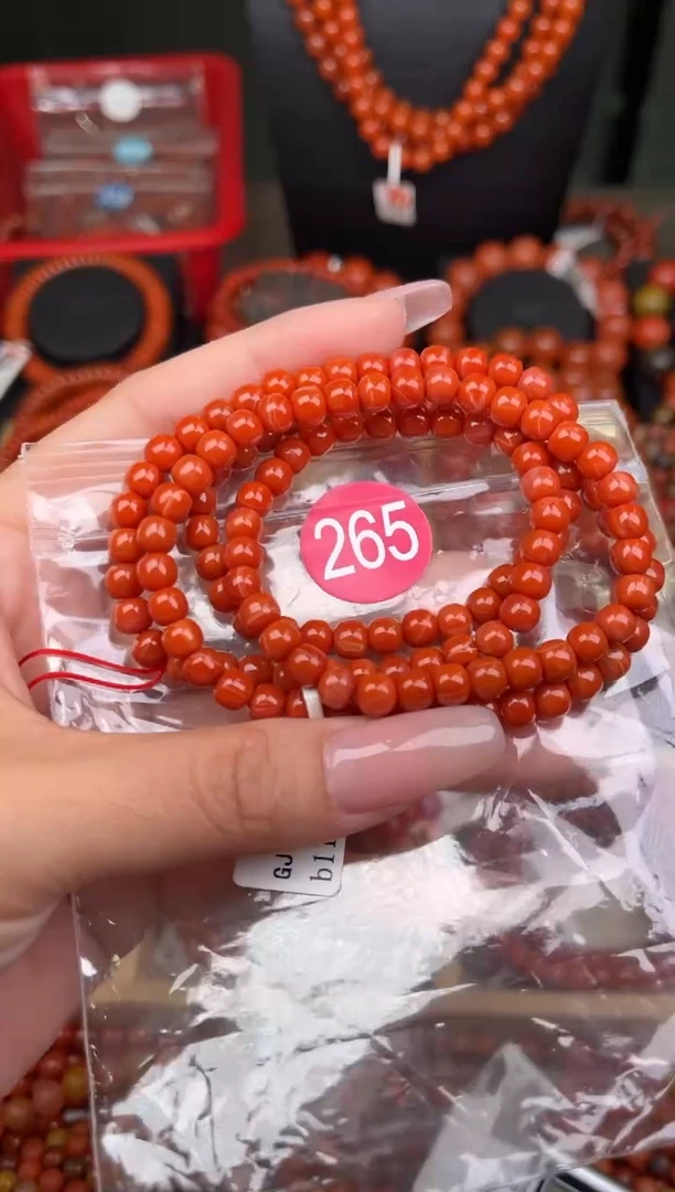 南红玛瑙未镶嵌珠宝奇石265-6+