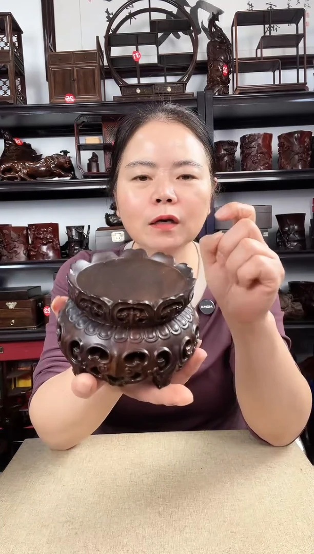木新莲底座老李红木工艺品