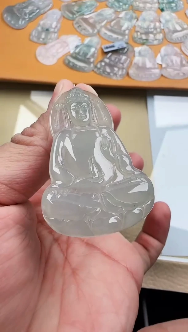 【闪购商品】翡翠颈饰未镶嵌缅甸天然翡翠