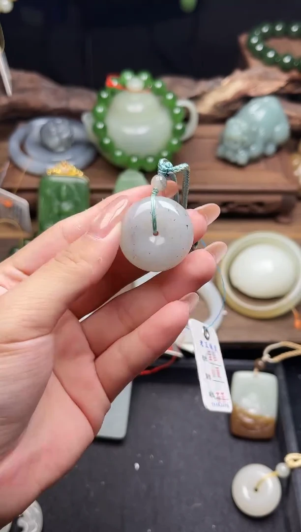 吊坠(不含链)未镶嵌和田玉新疆黑山 平安扣9012384