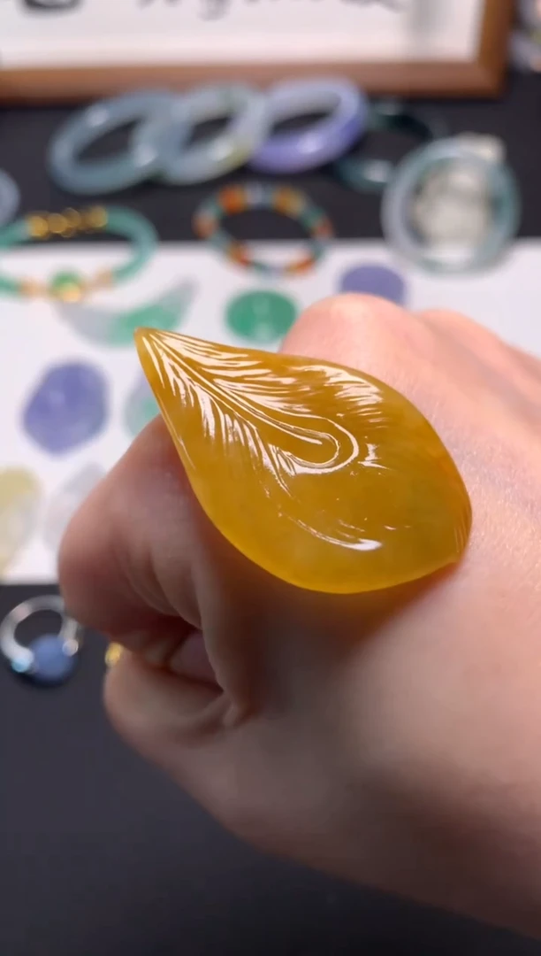 未镶嵌定制翡翠41*24.8*4.8