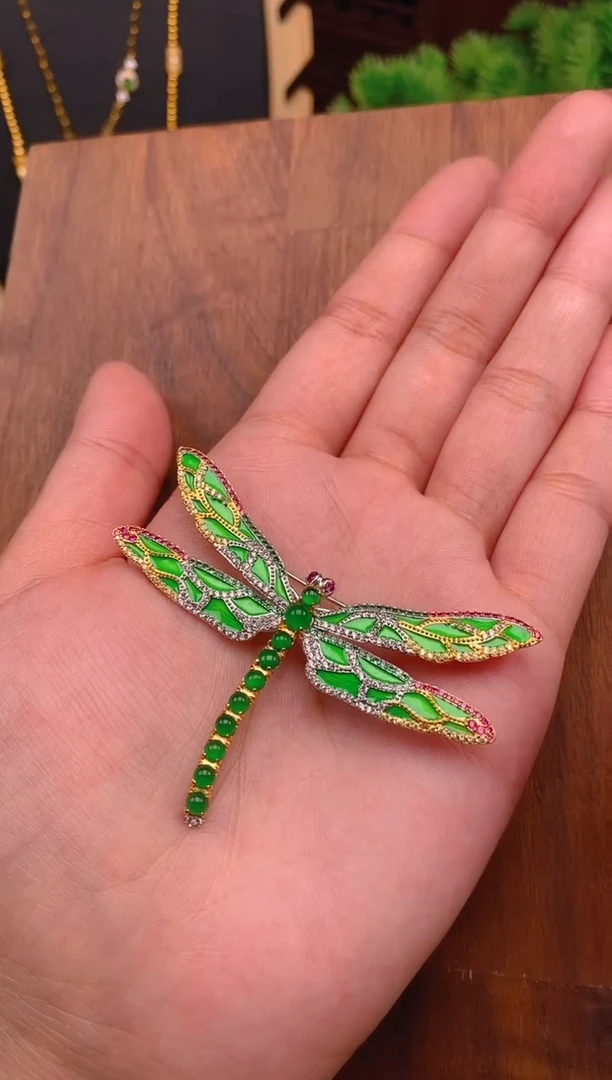 【闪购商品】翡翠吊坠(不含链)银S925镶嵌蜻蜓胸针