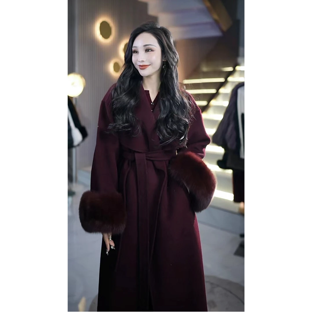 冬季私定时尚百搭狐狐毛袖子收腰大翻领遮肩显瘦长款大衣外套W256