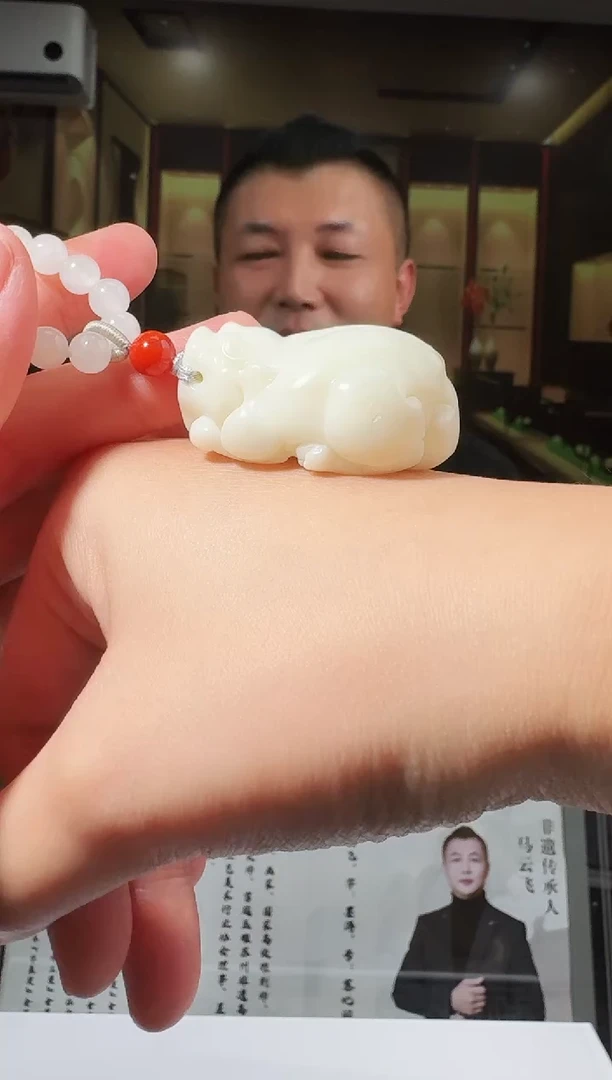 定制和田玉玉静国韵风天然和田玉（拍一发一）