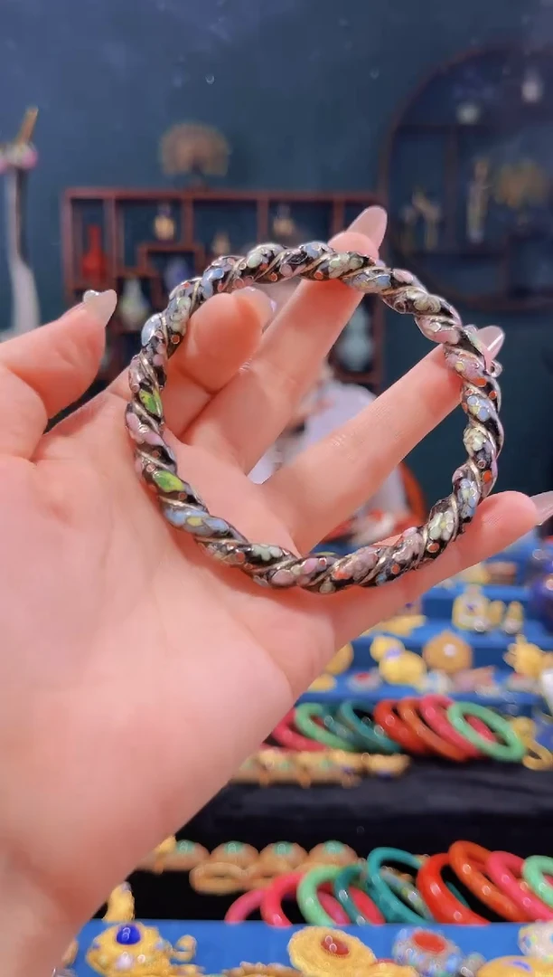 非遗技艺 景泰蓝麻花镯