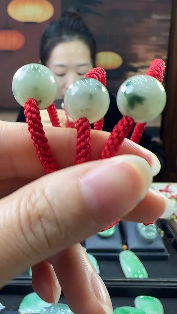 未镶嵌挂件翡翠圆珠手绳（多样性发其一）