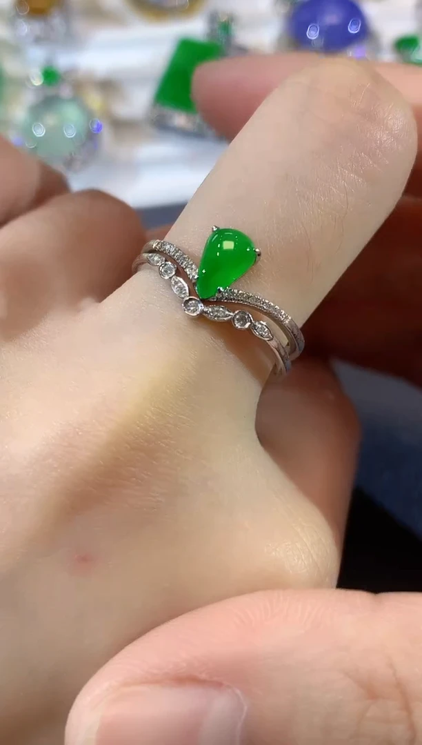 18K金镶嵌戒指翡翠A3