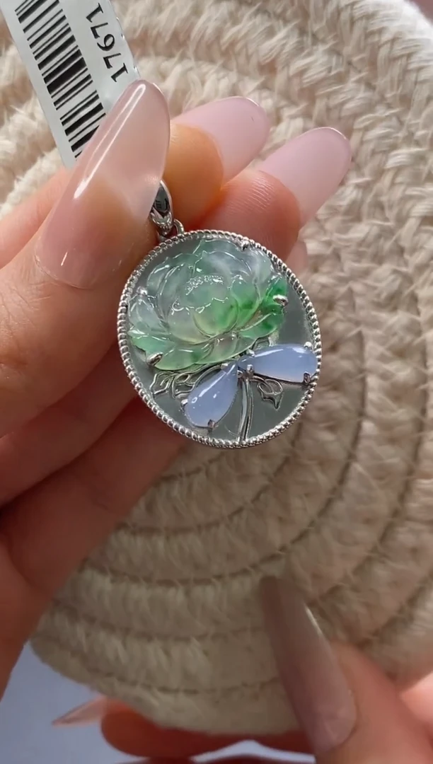 颈饰银S925镶嵌翡翠17617