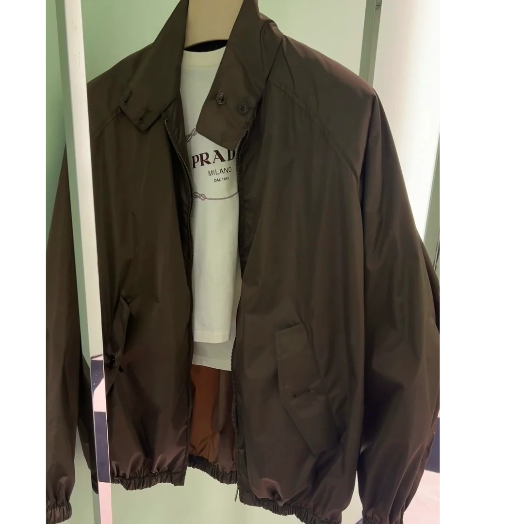 99新 Prada/普拉达  春夏款尼龙防水夹克 xs码