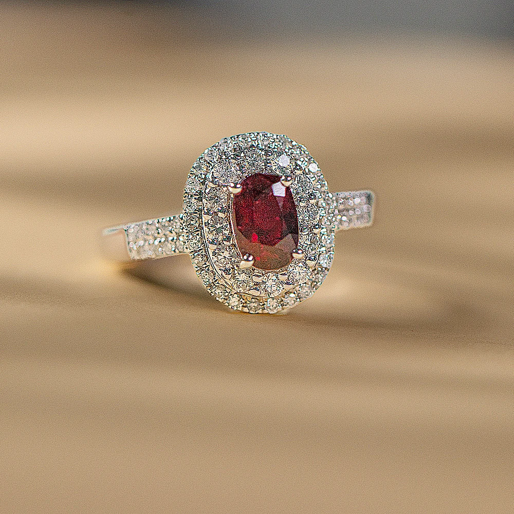 1.05天然鸽血红红宝石，18K金红宝石戒指，高级珠宝满钻红色气质