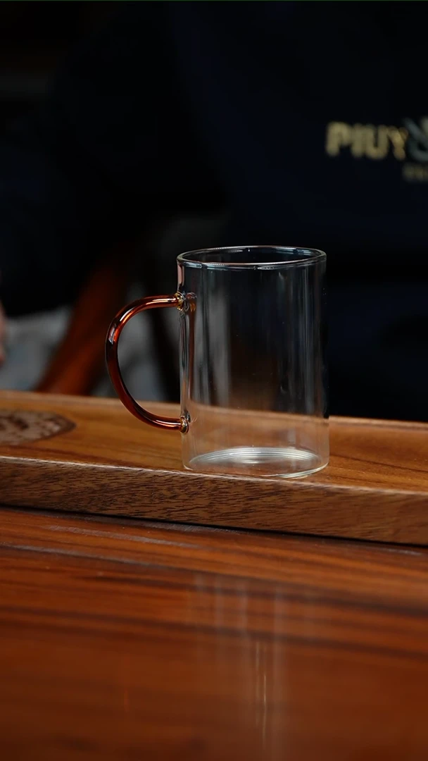 【闪购商品】个人绿茶杯唬迫色300毫升