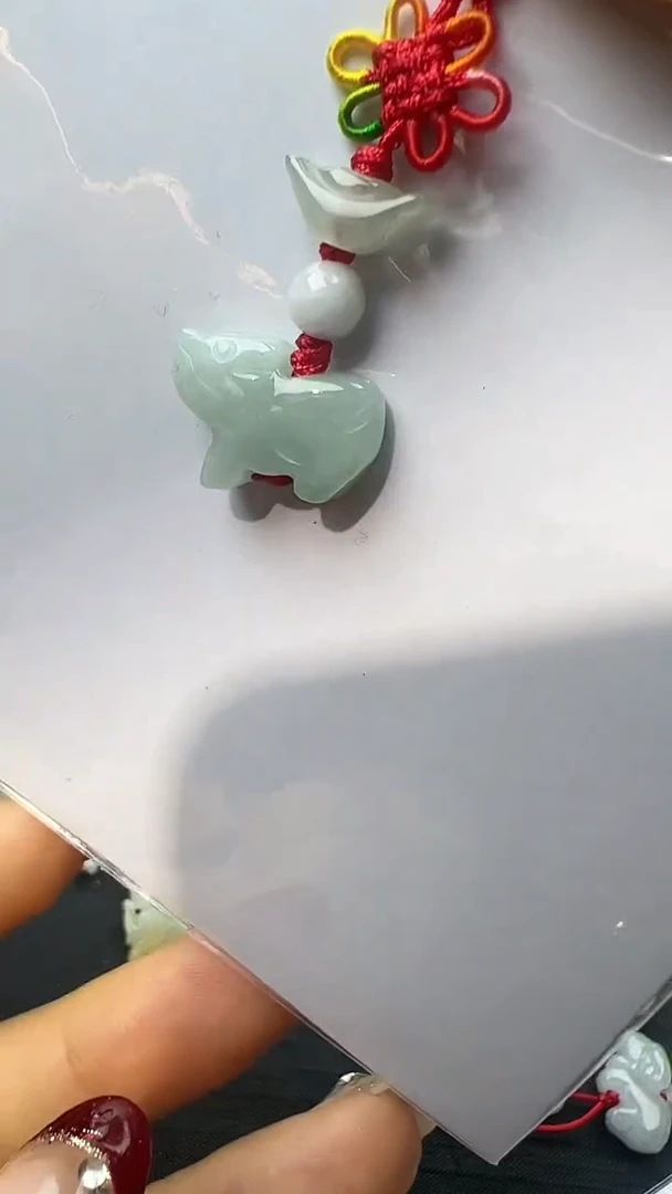 【闪购商品】翡翠挂件未镶嵌生肖牛