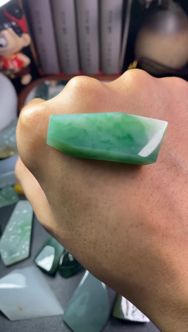 定制翡翠未镶嵌翡翠片料定制未镶嵌6.12-57