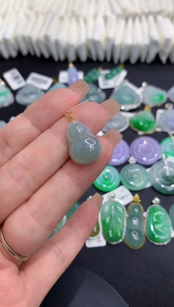 吊坠(不含链)18K金镶嵌翡翠11111111111111