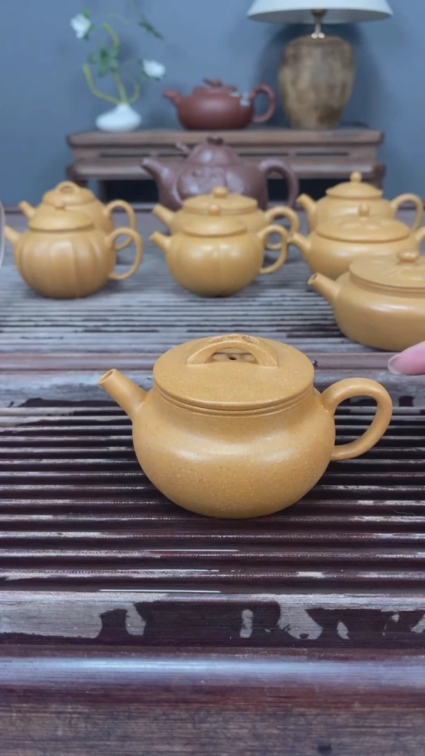 茶壶紫砂黄金段140