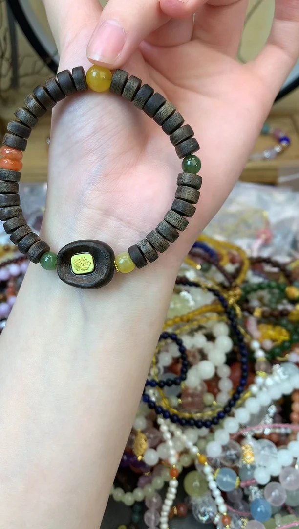 【闪购商品】檀香木手串未镶嵌232