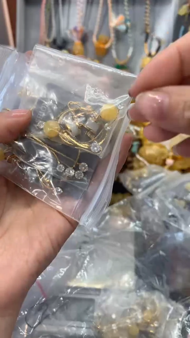 【闪购商品】琥珀珠宝奇石银S925镶嵌455）多样性发其一