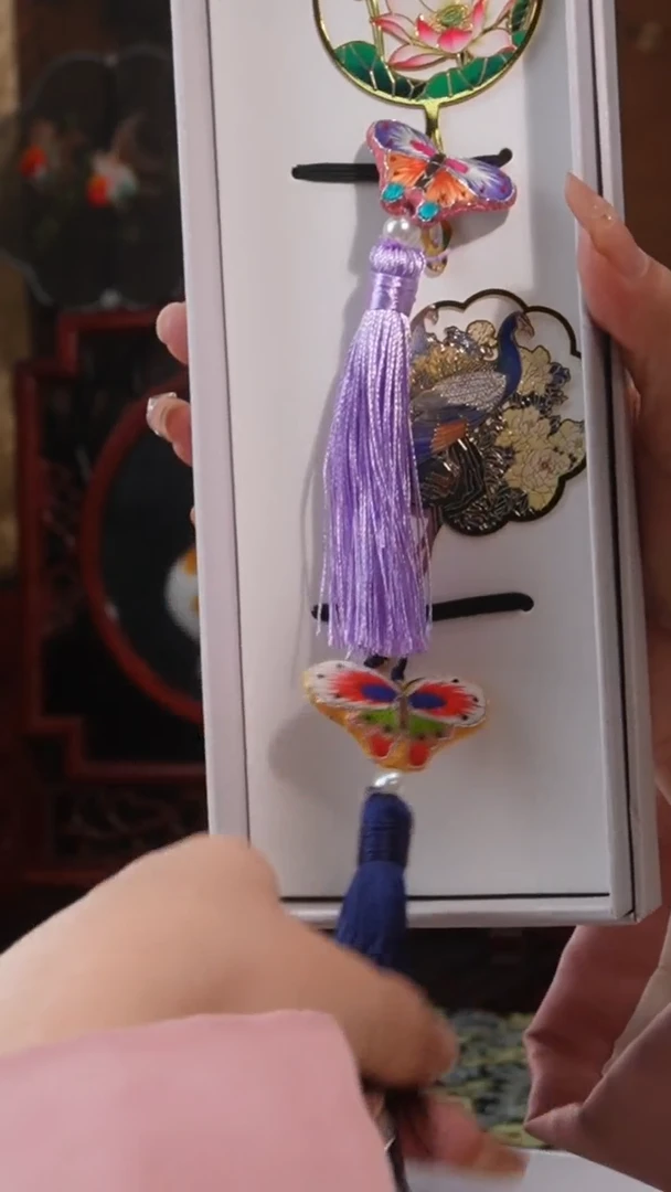 刺绣书签吊坠非遗