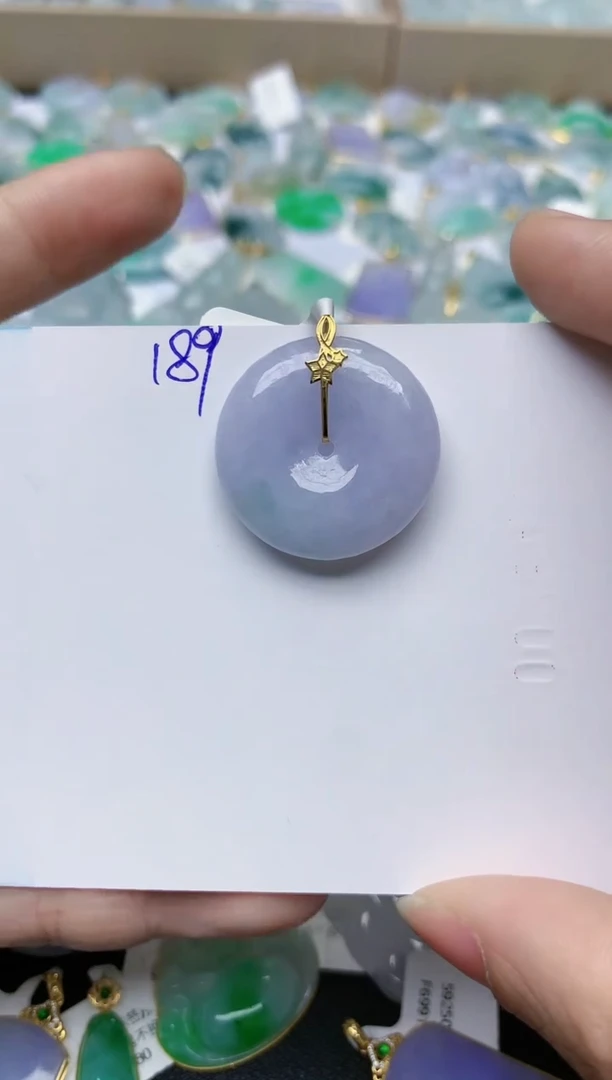 【闪购商品】翡翠颈饰18K金镶嵌天然翡翠A货