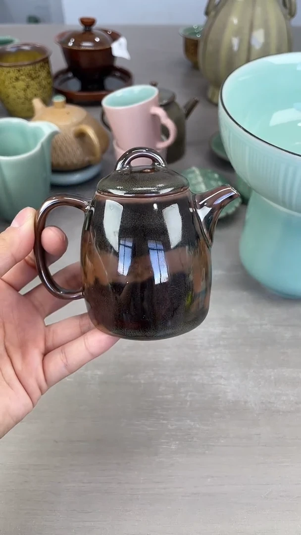青瓷仓储福利清仓