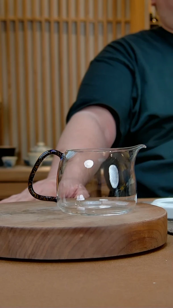 金丝紫泰然公道杯。。。。。。