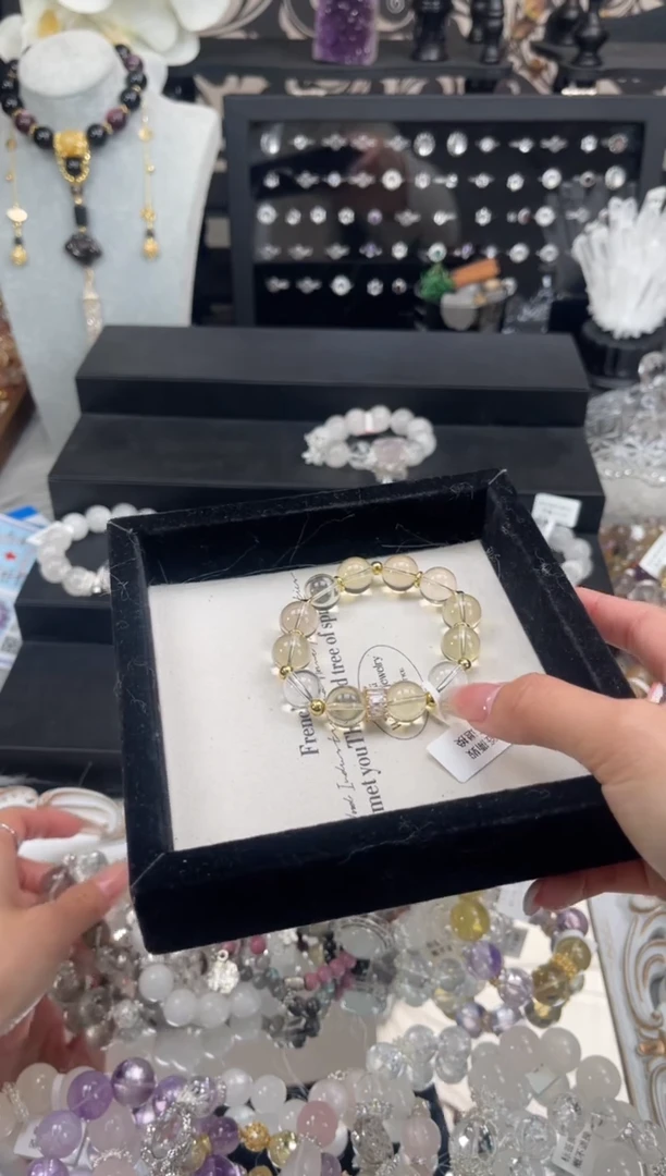 【闪购商品】水晶手链未镶嵌天然水晶 多样性发货