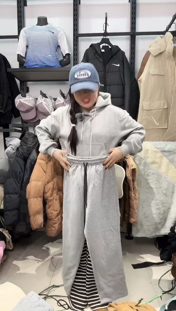 2353  闪购编码  运动卫衣裤以直播间过款为准 尺码  ·